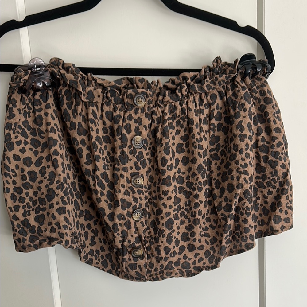 American Eagle Outfitters Leopard Print Tube Crop Top